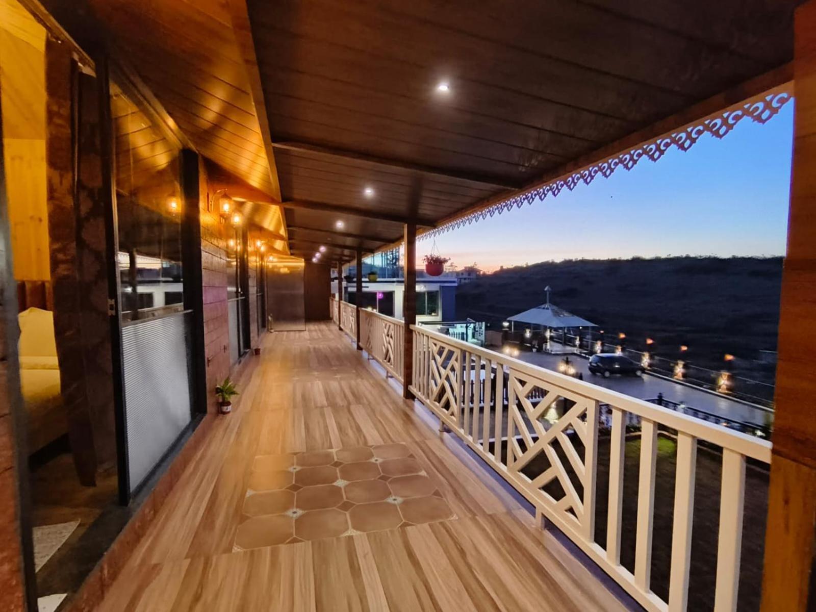 Arc Valley Resort ماهاباليشوار المظهر الخارجي الصورة