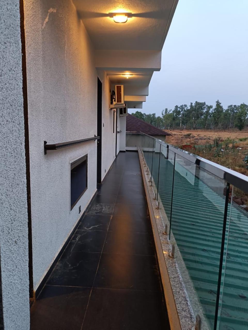 Arc Valley Resort ماهاباليشوار المظهر الخارجي الصورة
