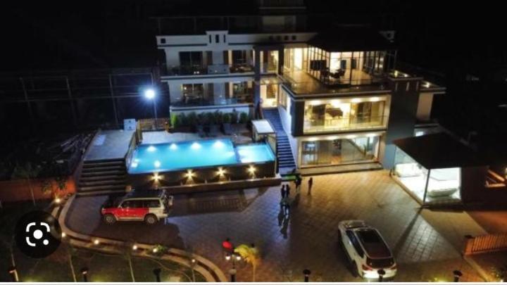 Arc Valley Resort ماهاباليشوار المظهر الخارجي الصورة