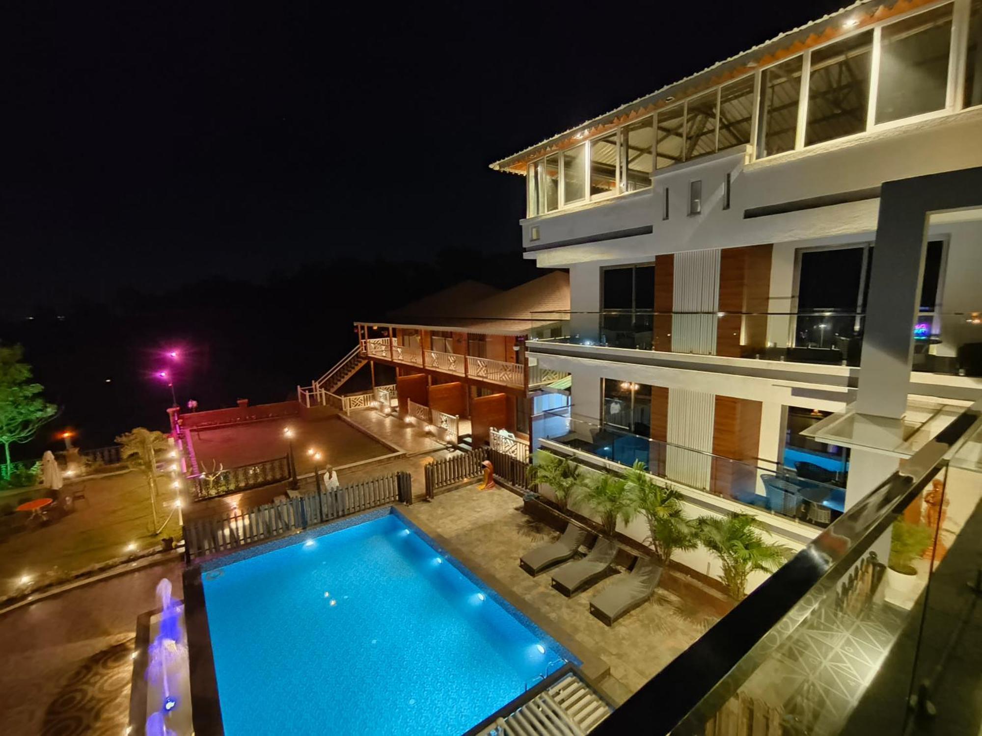 Arc Valley Resort ماهاباليشوار المظهر الخارجي الصورة