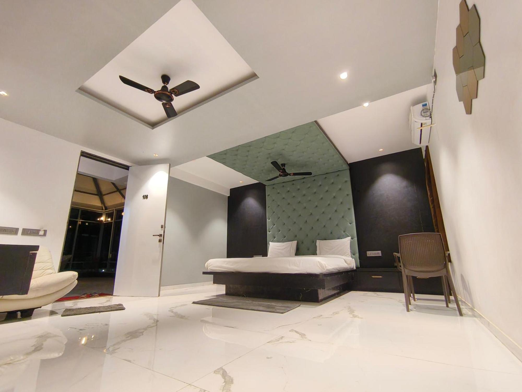 Arc Valley Resort ماهاباليشوار المظهر الخارجي الصورة