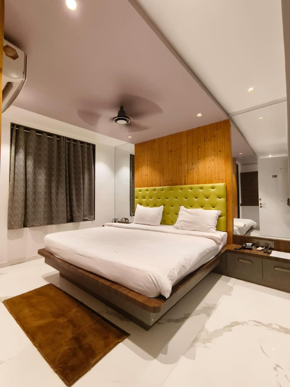 Arc Valley Resort ماهاباليشوار المظهر الخارجي الصورة